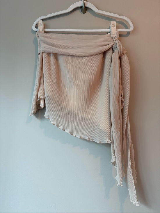 Peppermayo Dresses & Skirts - Peppermayo Gemma Mini Skirt Ivory Pleated Tie Waist Sz M NWT